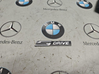 эмблема BMW X1 E84 [рестайлинг] 2015, 2.0 л., бензин