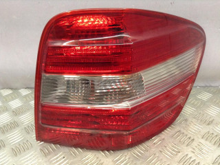 фонарь задний правый Mercedes-Benz M-Класс W164 2006, 3.0 л., OM 642.940, дизель, АКПП, внедорожник 5 дв.