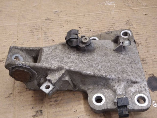 кронштейн двигателя BMW 5 серия E60/E61 2006, 2.5 л., бензин, АКПП, седан, 6760315