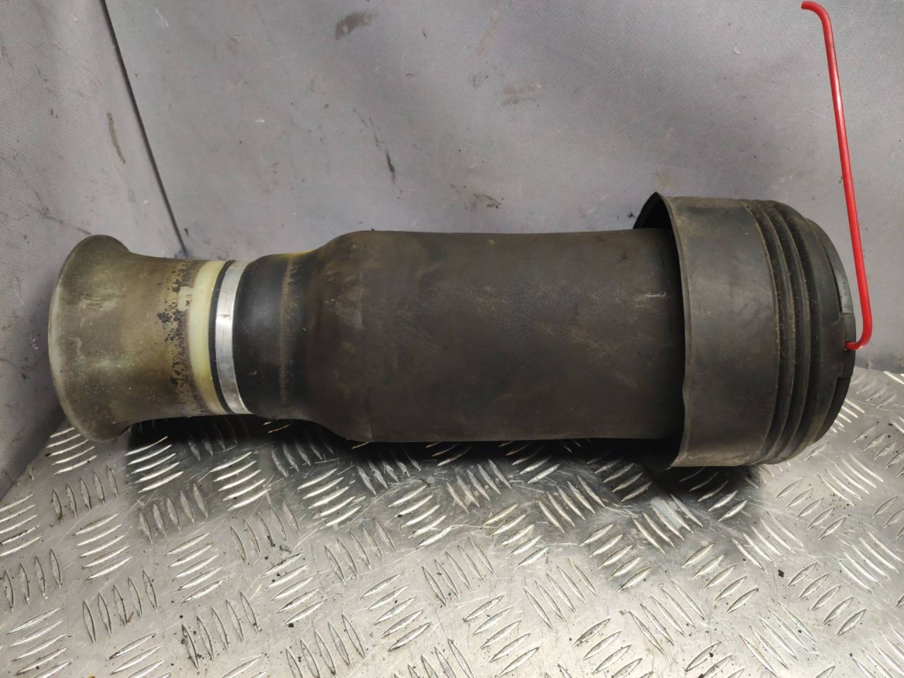 пневмоподушка BMW X5 F15 2016, 4.0 л., дизель - фото №1