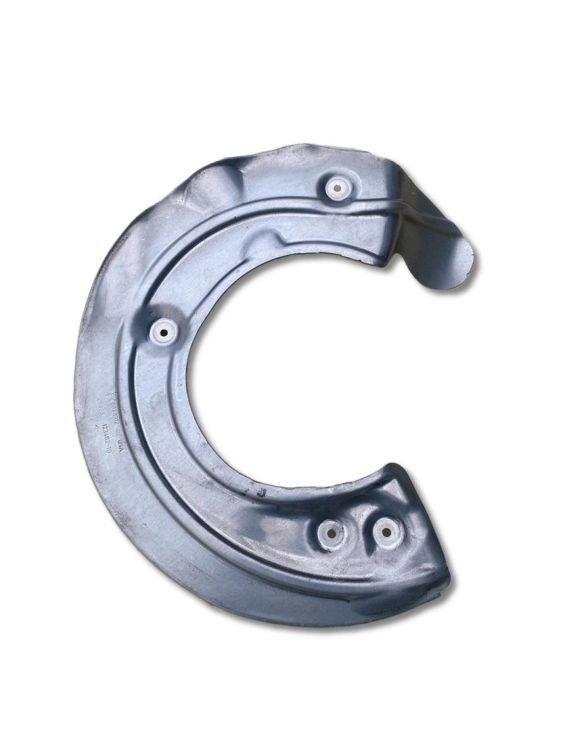 защитный кожух тормозного механизма BMW 2023, 3.0 л., B58 B30 A, бензин, 475, 6878312 - фото №1