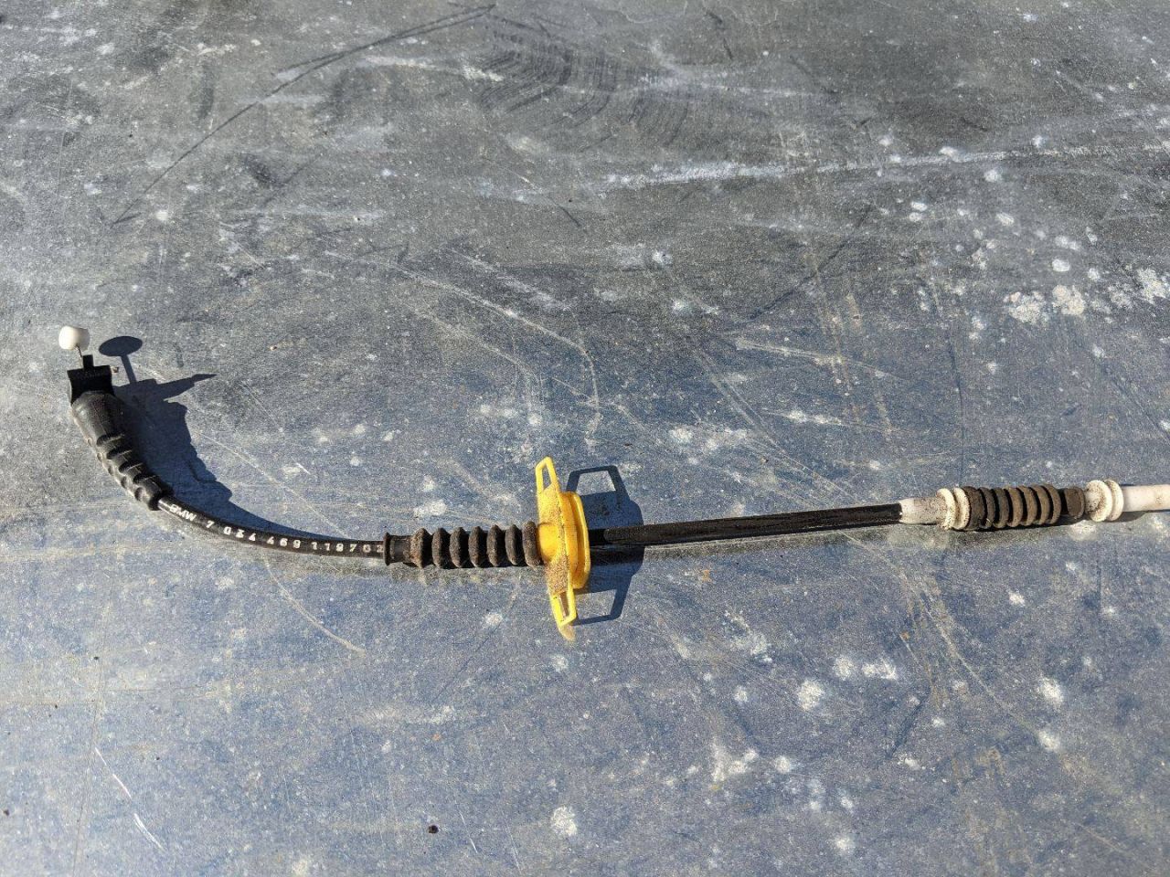 трос двери BMW 5 серия E60/E61 2007, 3.0 л., N54 B30 A, бензин, АКПП, белый, седан, задний привод, 7034469 - фото №1