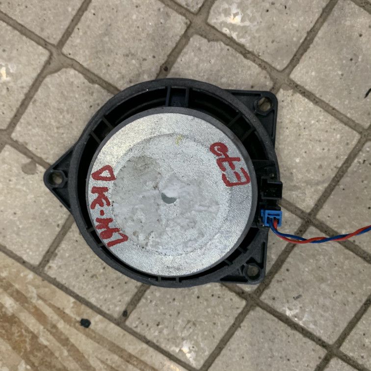 динамик двери BMW X5 E70 2009, 3.0 л., дизель, АКПП, серый, внедорожник 5 дв. - фото №1