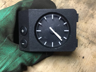 часы BMW 3 серия E36 1993, 1.8 л., бензин, МКПП, седан, 1387414