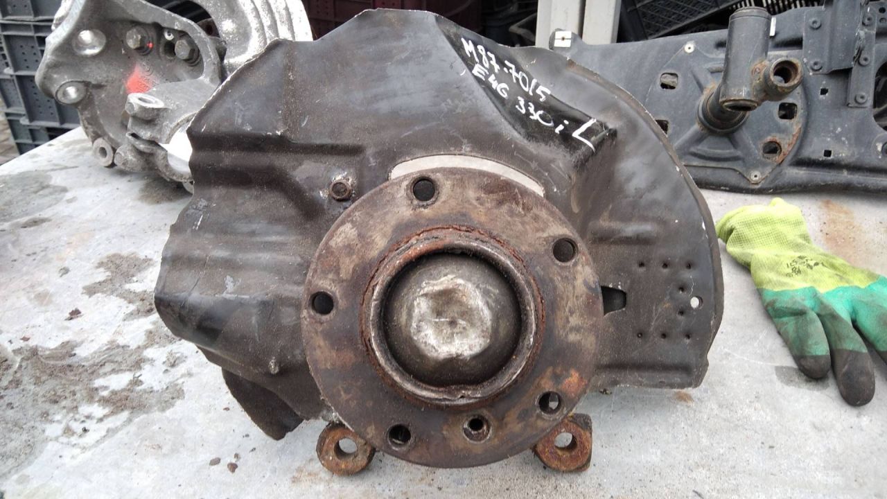 ступица BMW 3 серия E46 2003, 3.0 л. - фото №1