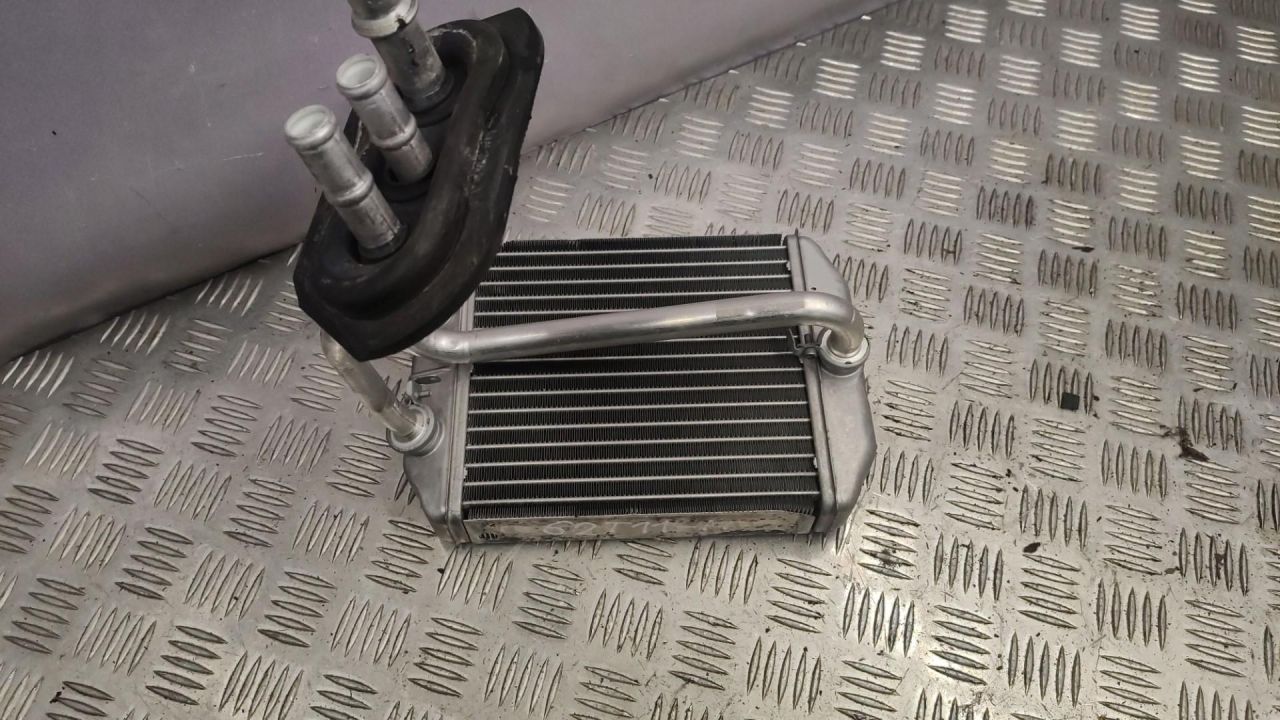 радиатор отопителя (печки) Mercedes-Benz SLK-Класс R171 2006, 3.5 л., M 272.963, бензин, АКПП, серебристый, кабриолет - фото №1