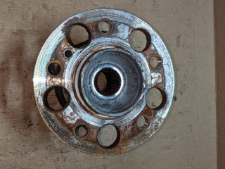 ступица задняя левая Mercedes-Benz E-Класс W212/S212/C207/A207 [рестайлинг] 2013, 3.5 л., бензин, универсал, A2113570508, A2119810227