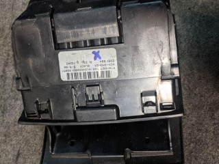 пепельница Mercedes-Benz M-Класс W164 2006, 3.0 л., OM 642.940, дизель, 1646800001, A1646800001