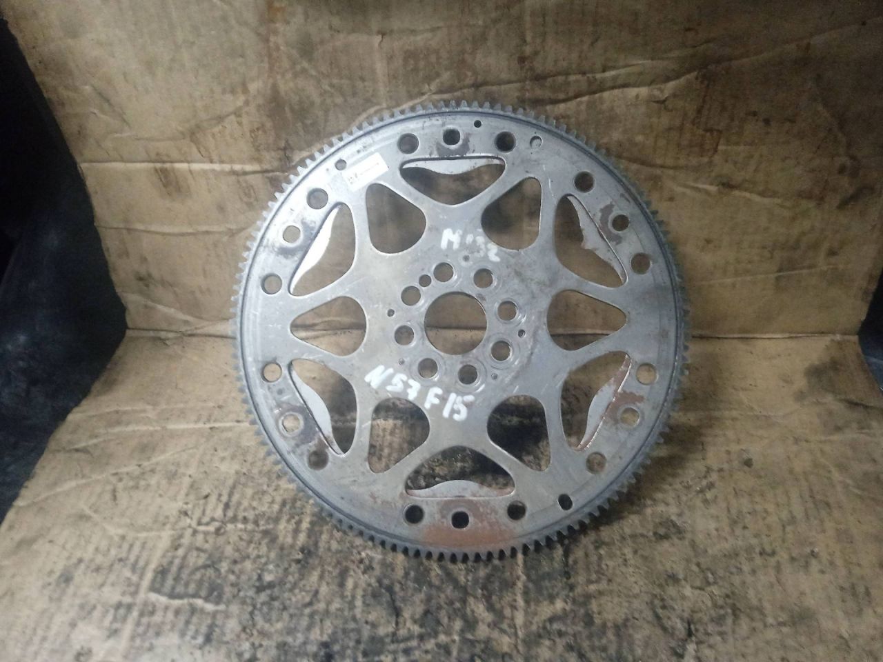 маховик BMW X5 F15 2014, 3.0 л., N57 D30 A, дизель, АКПП, внедорожник 5 дв., 8506670 - фото №1