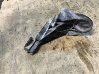 крепление крыла переднего правого BMW 3 серия E46 2002, 1.8 л., бензин, МКПП, универсал, 7030620