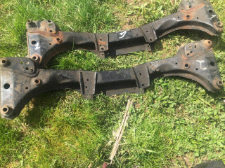 балка подвески передняя (подрамник) BMW 3 серия E46 2000, 2.0 л., дизель, АКПП, седан