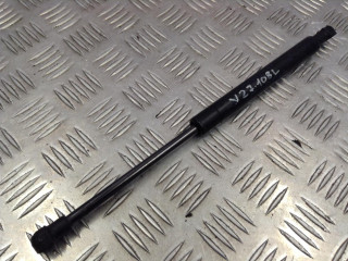 амортизатор капота BMW 5 серия E60/E61 2005, 2.2 л., бензин, МКПП, седан