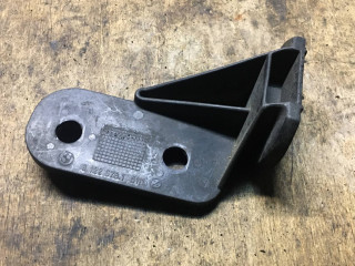 Крепление бампера переднего BMW 3 серия E36 1990, 2.0 л., бензин, седан, 8122578