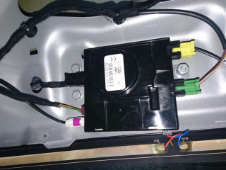 усилитель антенны Mercedes-Benz C-Класс W204/S204/C204 [рестайлинг] 2011, 2.1 л., OM 651.913, дизель, АКПП, универсал, A2048702789