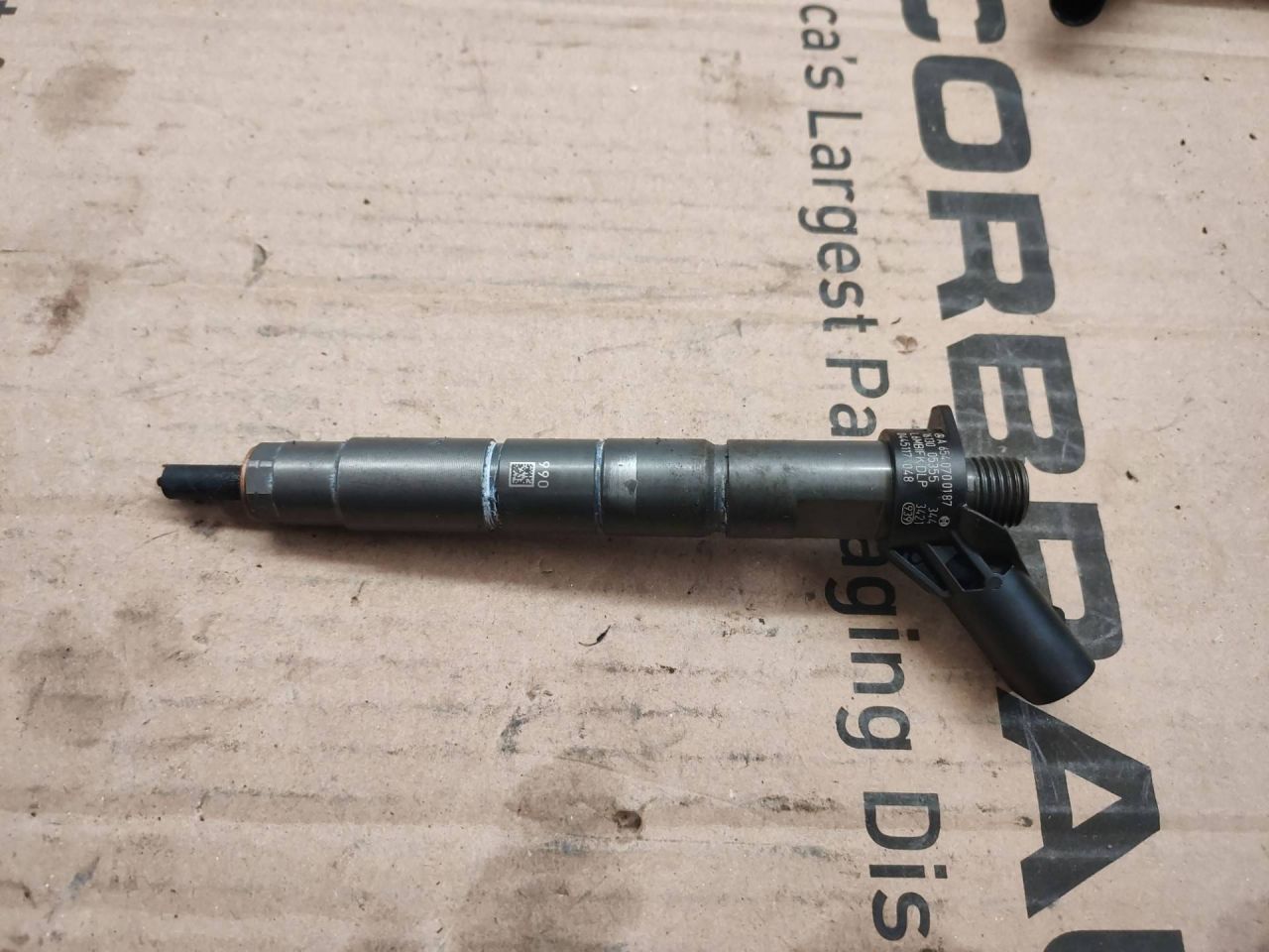 форсунка Mercedes-Benz E-Класс W213/S213/C238/A238 2018, 2.0 л., OM 654.920, дизель, A6540700187 - фото №1