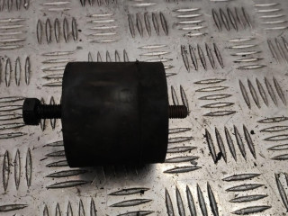 подушка крепления двигателя BMW 5 серия E34 1995, 2.5 л., бензин, 1138879