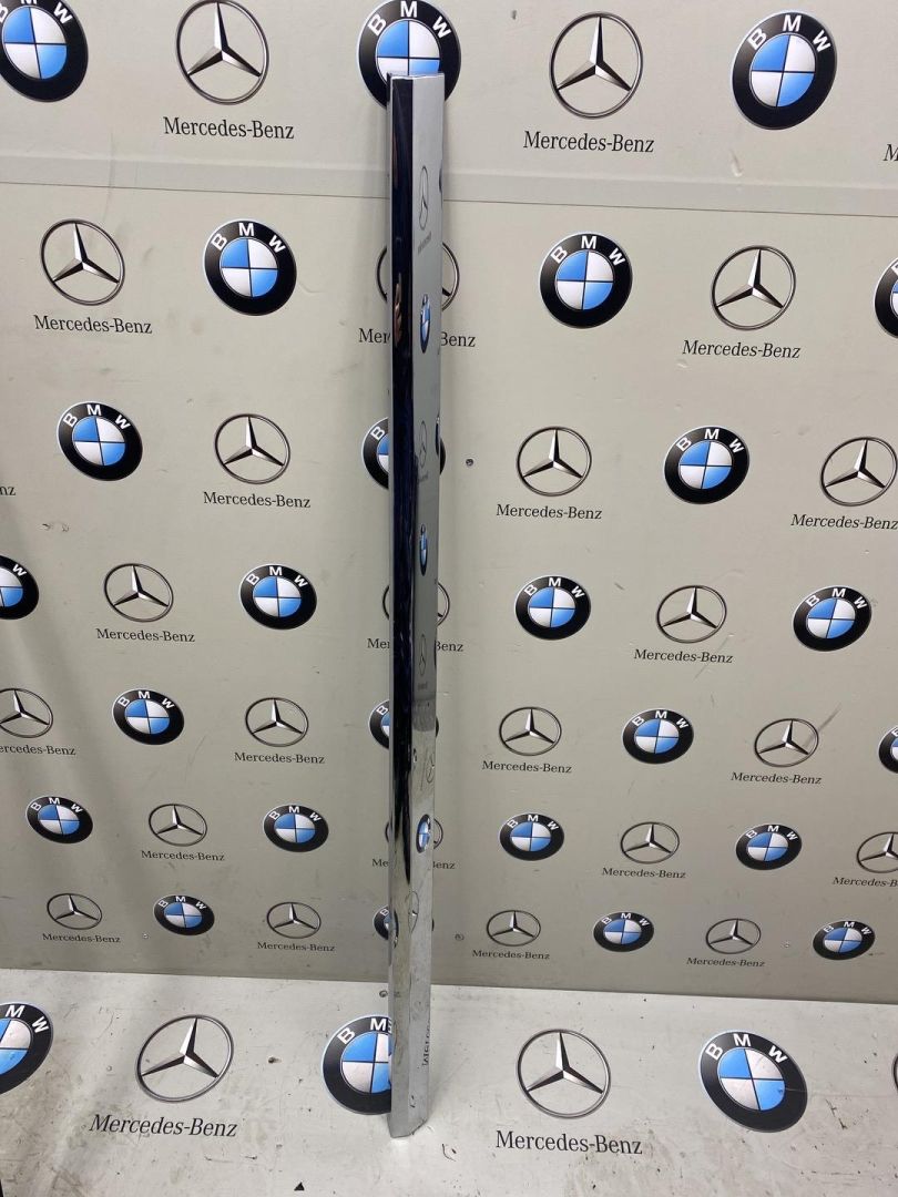 молдинг двери передней левой BMW 2023, 3.0 л., B58 B30 A, бензин, 475, 7428687 - фото №1