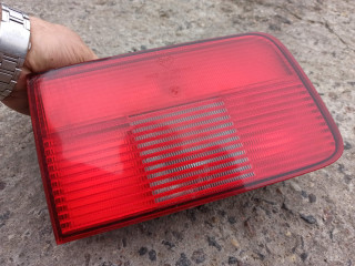 фонарь крышки багажника левый BMW 5 серия E39 2000, 8361673