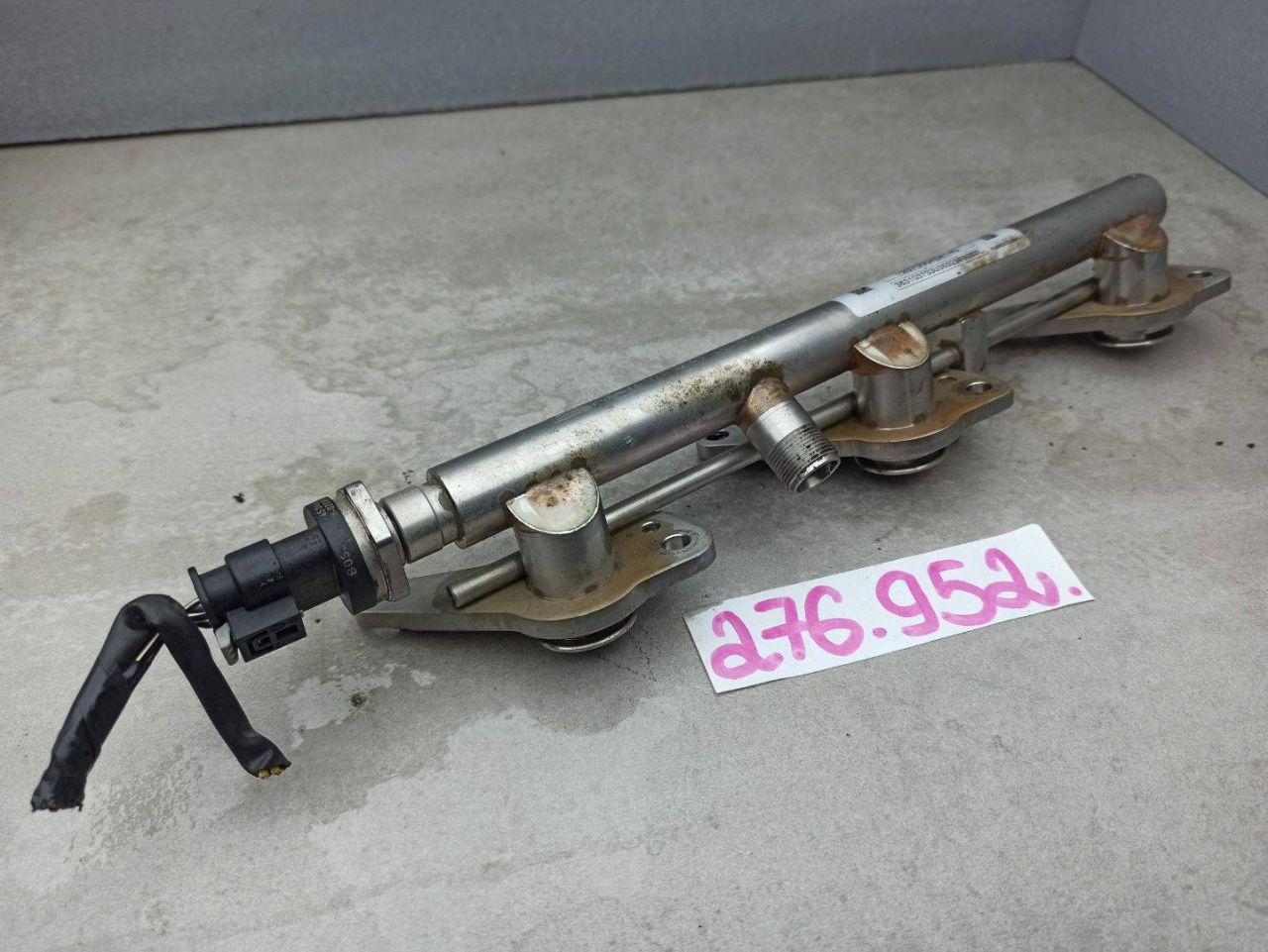 топливная рампа Mercedes-Benz E-Класс W212/S212/C207/A207 2012, 3.5 л., M 276.952, бензин, A2781530028, A2760703995 - фото №1