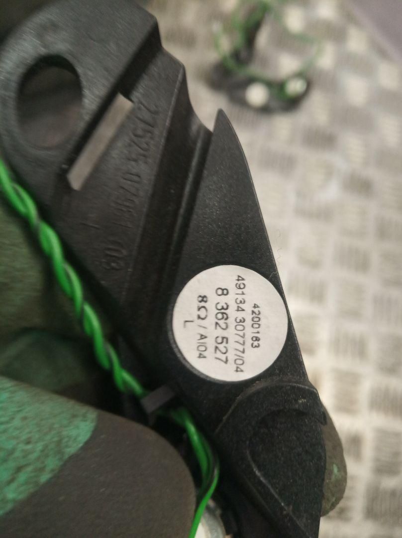 динамик высокочастотный (пищалка) BMW 5 серия E39 2000, 8362527 - фото №1