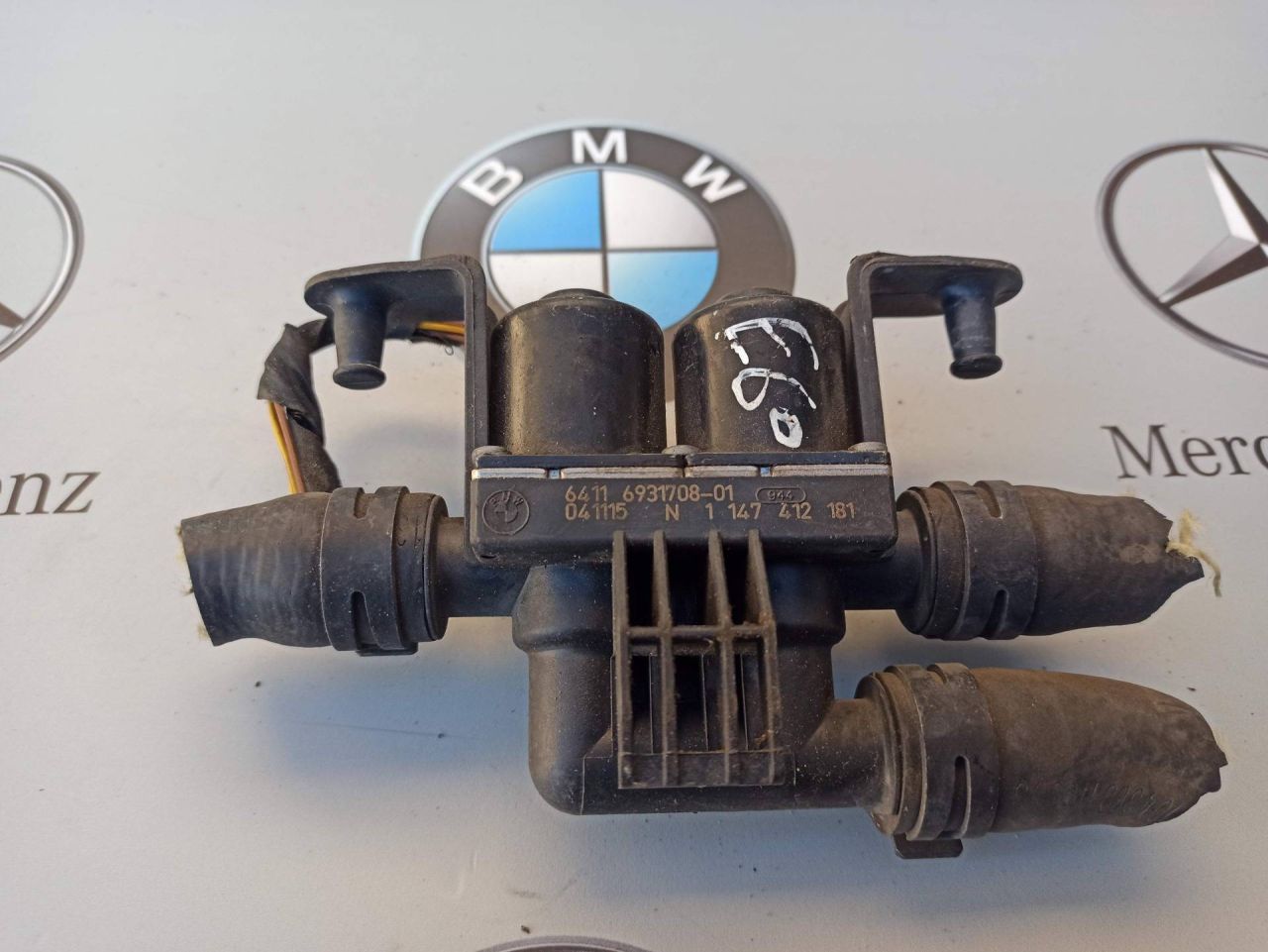 кран отопителя (печки) BMW 5 серия E60/E61 2006, 6931708 - фото №1