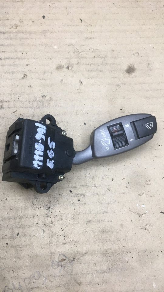 переключатель дворников BMW 7 серия E65/E66/E67 2004, 4.4 л., бензин, АКПП, седан, 6911519 - фото №1