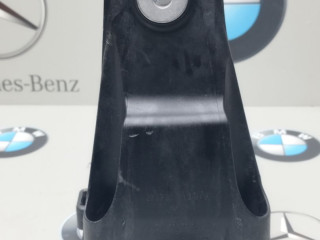 кронштейн двигателя Mercedes-Benz E-Класс W213 [рестайлинг] 2022, 2.0 л., бензин, A2642200300