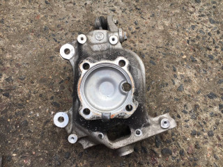 кулак поворотный правый BMW 5 серия E60/E61 2007, 3.0 л., бензин, АКПП, седан, задний привод, 6760954