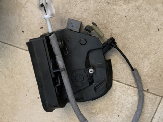 замок двери задней левой BMW X5 E53 [рестайлинг] 2004, 3.0 л., дизель, АКПП, внедорожник 5 дв., 8402601