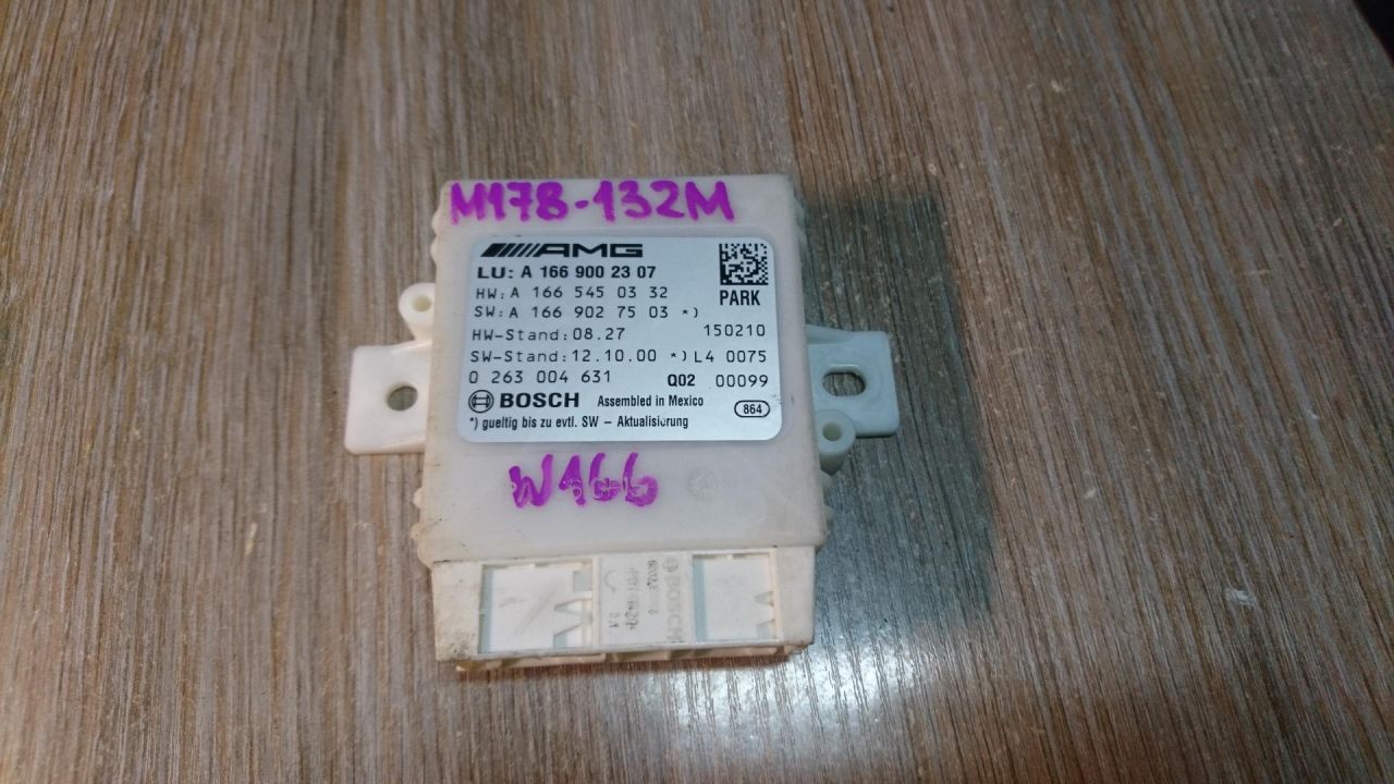 блок управления парктрониками Mercedes-Benz M-Класс W166 2015, 3.0 л., OM 642.826, дизель, АКПП, cthsq, внедорожник 5 дв., A1669002307 - фото №1