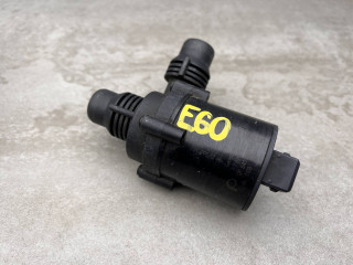 насос антифриза дополнительный BMW 5 серия E60/E61 2006, 6910755