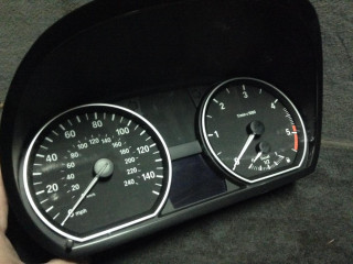 щиток приборов (приборная панель) BMW 2008, 2.0 л., N47 D20 A, дизель, АКПП, хетчбэк 5 дв., 1024982