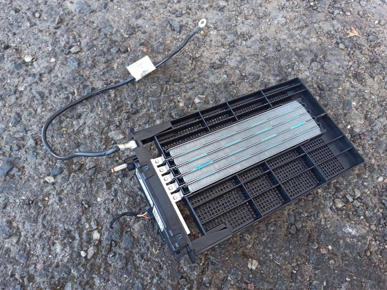 Электрический отопитель салона BMW 7 серия G11/G12 2017, 3.0 л., дизель, 6801525 - фото №1