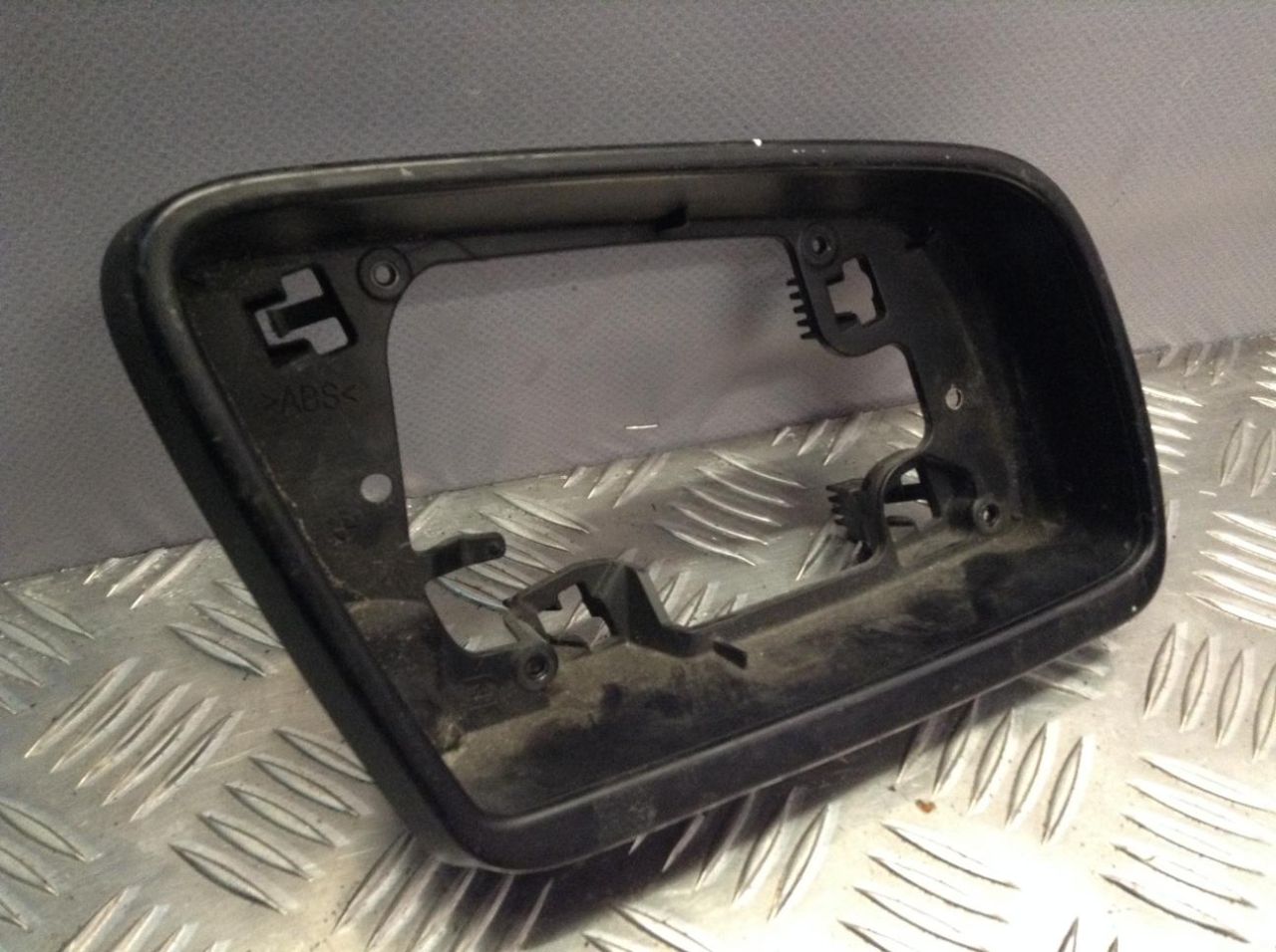 рамка зеркала правого BMW 5 серия E60/E61 2006, 2.5 л., дизель, АКПП, седан - фото №1