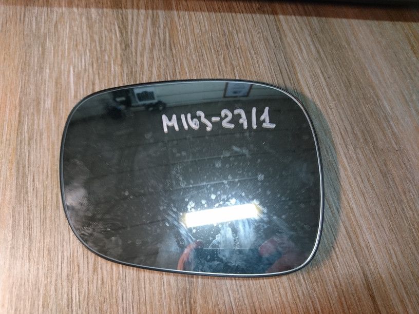 стекло зеркала наружного левого BMW X3 F25 2013, 2.0 л., N47 D20 C, дизель, АКПП, белый, внедорожник 5 дв. - фото №1