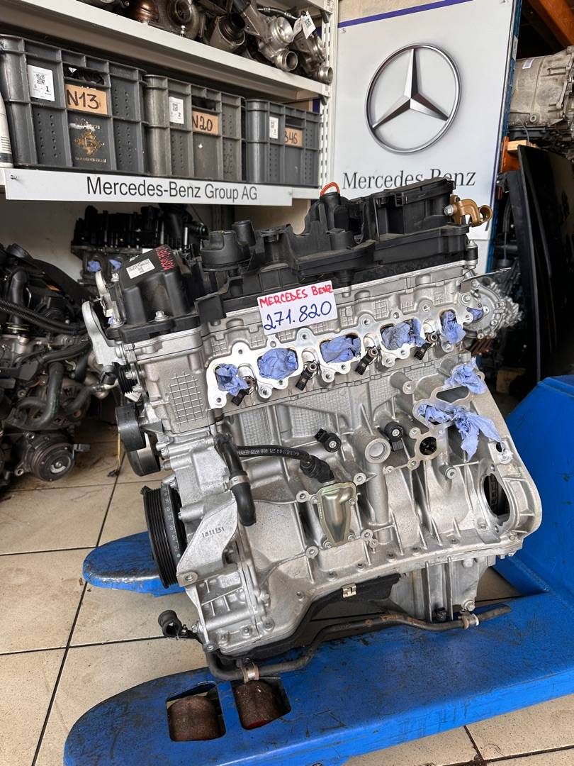 двигатель Mercedes-Benz 2013, 2.0 л., бензин, 271820 - фото №1
