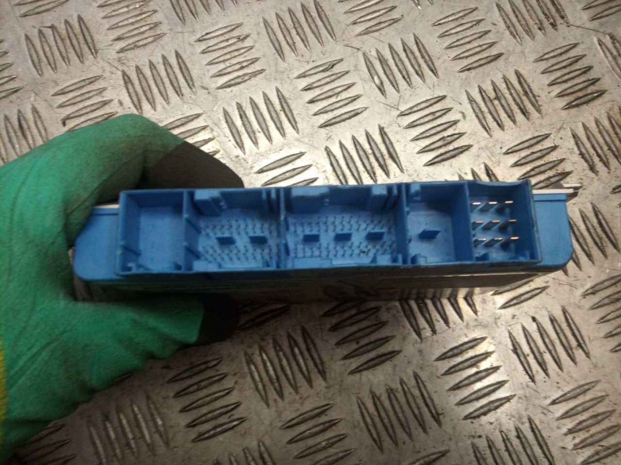 блок управления АКПП BMW 5 серия E39 2000, 2.5 л., 7512045, 7512061 - фото №1