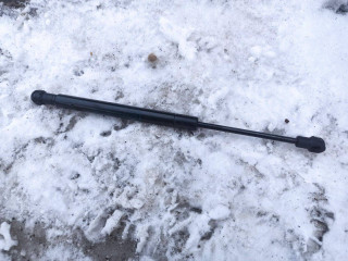 амортизатор пола багажника BMW 5 серия E60/E61 2007, 4.8 л., N62 B48 A, бензин, АКПП, универсал