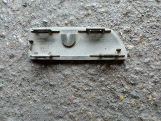 заглушка переднего бампера под крюк правая BMW X5 E53 [рестайлинг] 2005, 4.4 л., бензин, АКПП, внедорожник 5 дв., 51117116672, 7116672