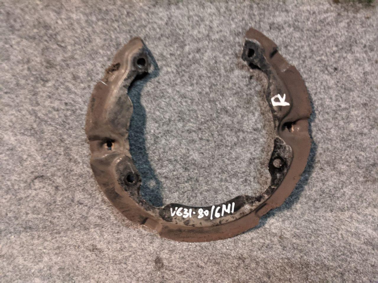 защитный кожух тормозного механизма BMW X5 E70 2009, 4.8 л., N62 B48 A, бензин, АКПП, внедорожник 5 дв., 6859257 - фото №1