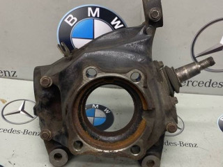 кулак поворотный правый BMW X3 F25 2012, 3.0 л., N52 B30 A, бензин