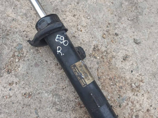 амортизатор передний правый BMW 3 серия E90/E91/E92/E93 (2004 - 2010)