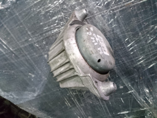 подушка крепления двигателя Mercedes-Benz E-Класс W212/S212/C207/A207 2010, 2.1 л., OM 651.924, дизель, АКПП, серебристый, седан, A2122406317
