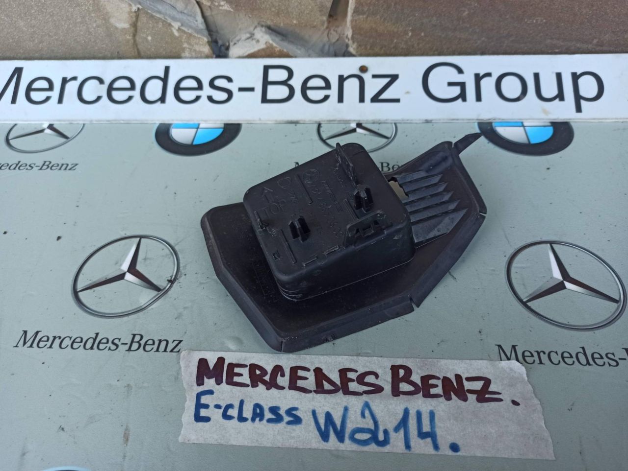 кронштейн (крепление) Mercedes-Benz E-Класс W214 2025, 2.0 л., дизель, A2148850603 - фото №1