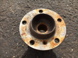 ступица задняя левая BMW 7 серия E65/E66/E67 [рестайлинг] 2006, белый