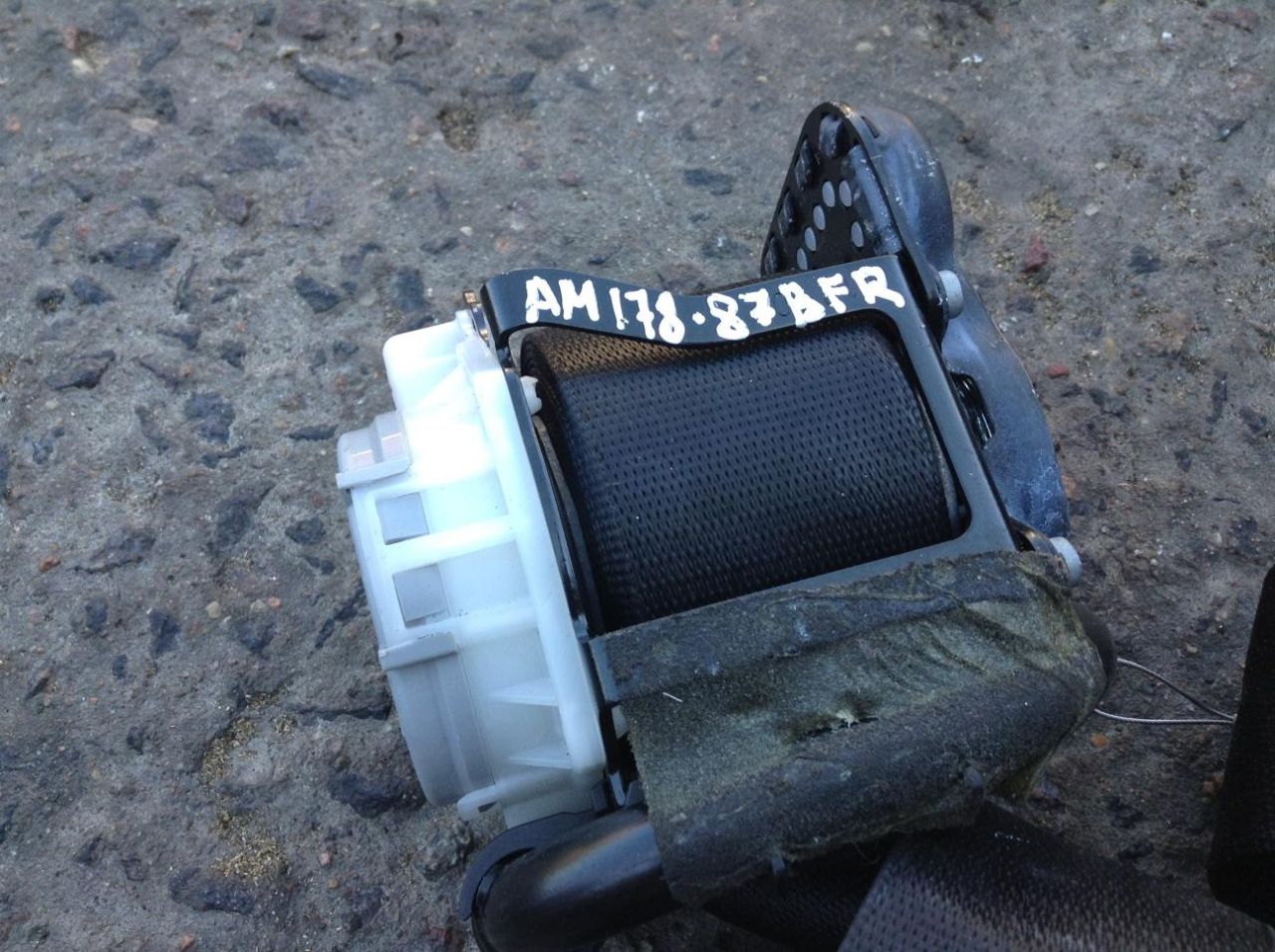 ремень безопасности BMW X3 F25 2013, 2.0 л., N20 B20 A, бензин, АКПП, внедорожник 5 дв. - фото №1