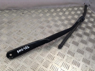 щеткодержатель (поводок стеклоочистителя, дворник) BMW 2016, 3.0 л., N55 B30 A, бензин, АКПП, седан, 7182459