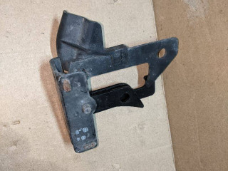 захватный крюк капота Mercedes-Benz C-Класс W204/S204 2009, 3.0 л., M 272.948, бензин, A2048800064