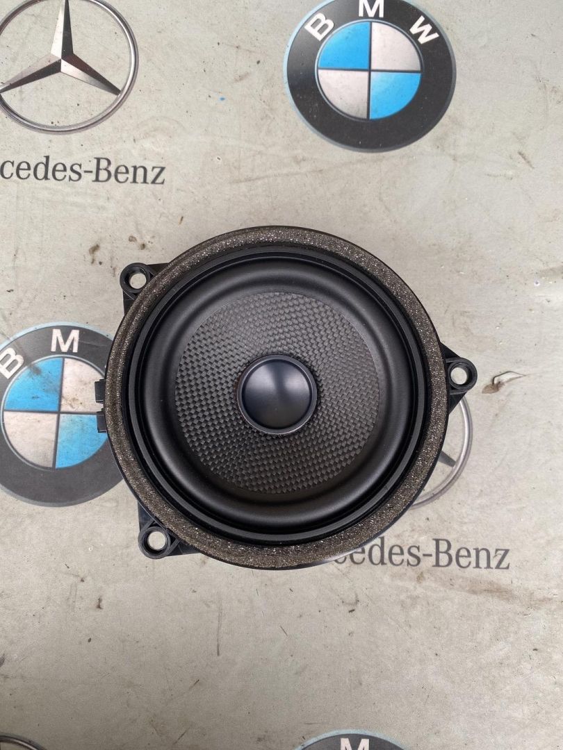 динамик двери BMW X3 F25 2011, 3.0 л., N52 B30, бензин, 9209184 - фото №1