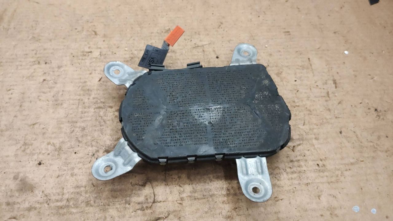 подушка безопасности дверная BMW 7 серия E38 1997 - фото №1